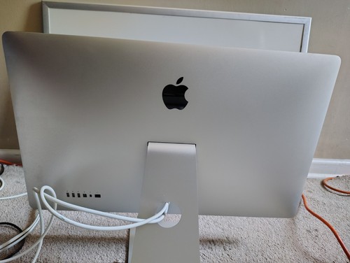 Apple thunderbolt display - apple,